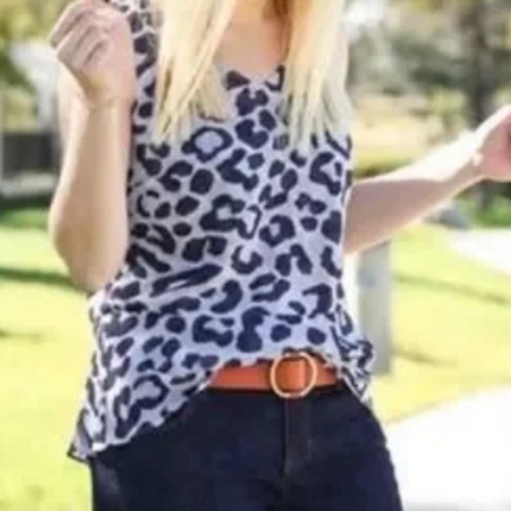 CAbi, S, #5536, EUC, Feline Animal Print Blouse